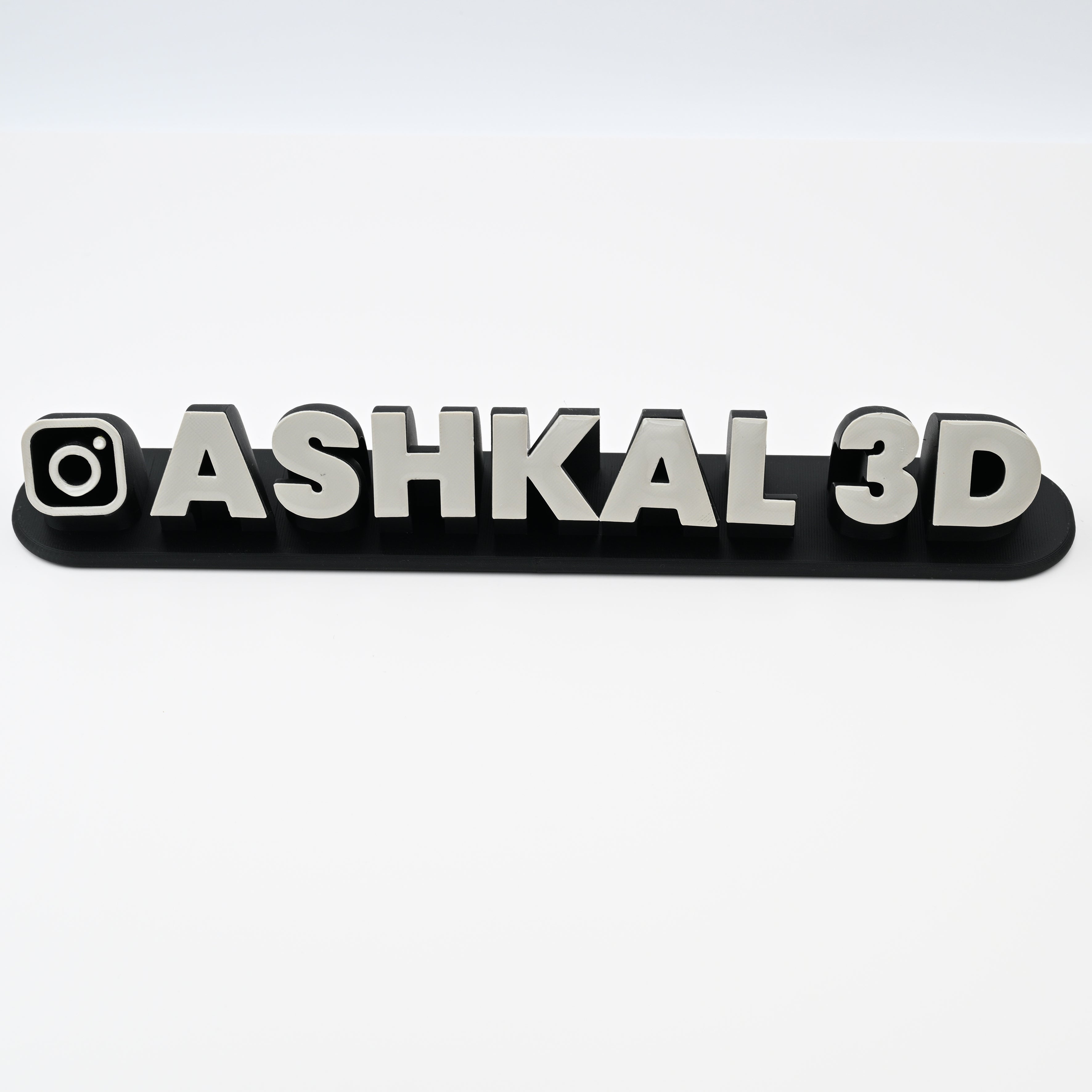 Name Display E2